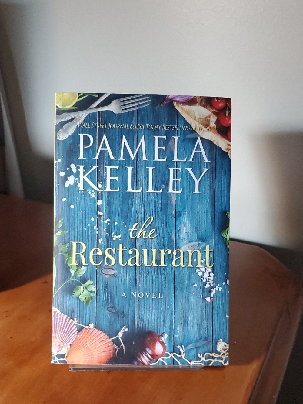 The Restaurant By Pamela Kelley - Blue Cover Novel (9)